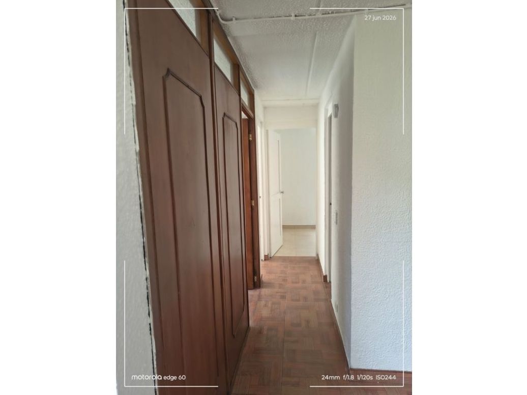 Apartamento de 3 alcobas en venta en Alquerias De La Fragua, Bogotá, 44 m² · foto 8 de 15