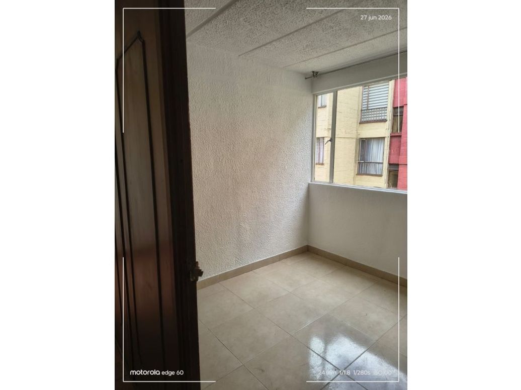 Apartamento de 3 alcobas en venta en Alquerias De La Fragua, Bogotá, 44 m² · foto 12 de 15