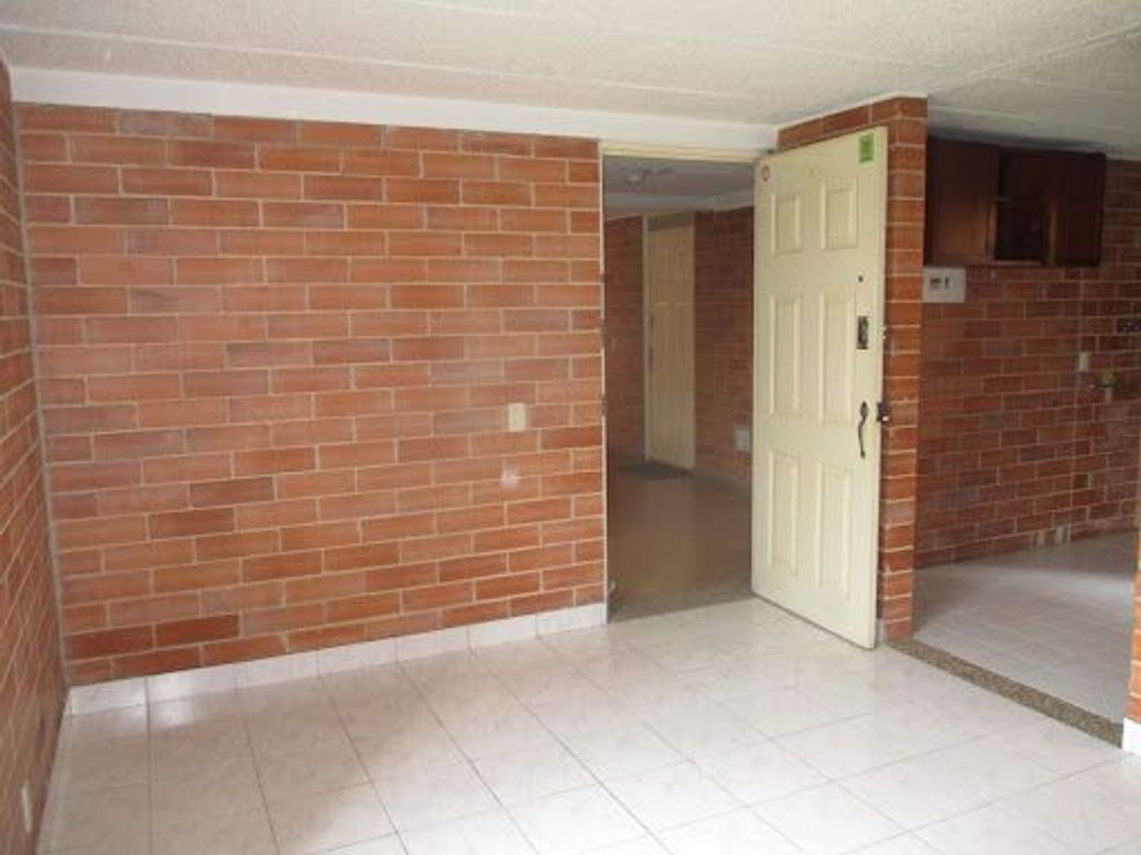 Apartamento de 3 alcobas en venta en Ciudadela Colsubsidio, Bogotá, 53 m² · foto 3 de 11