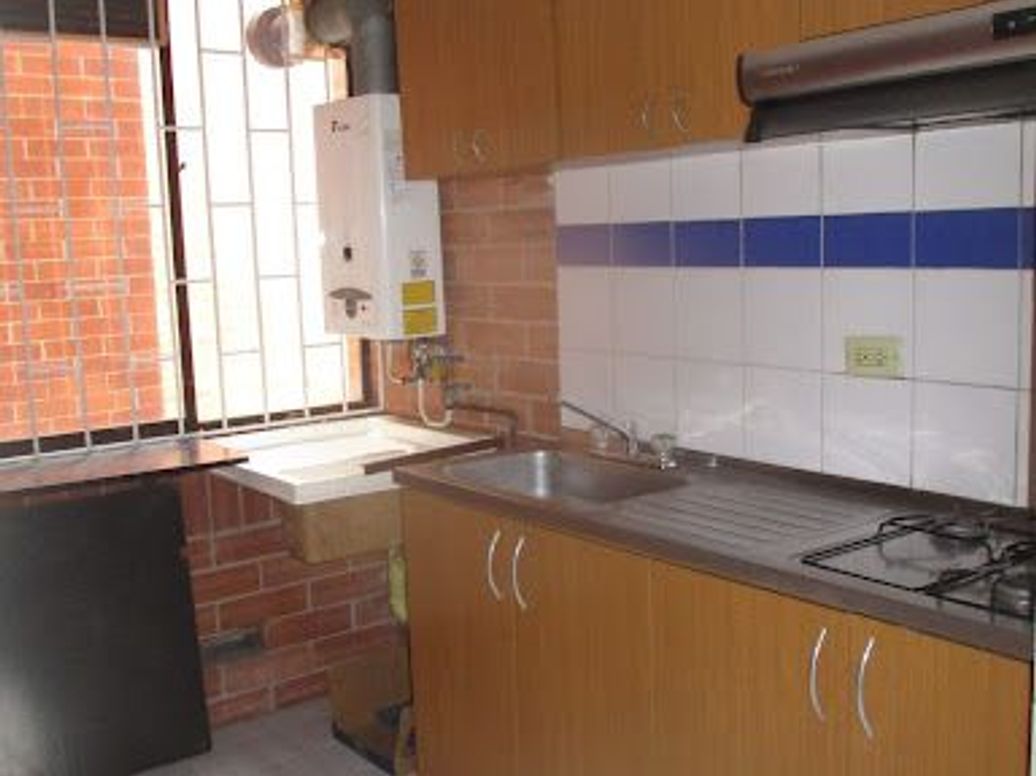 Apartamento de 3 alcobas en venta en Ciudadela Colsubsidio, Bogotá, 53 m² · foto 4 de 11