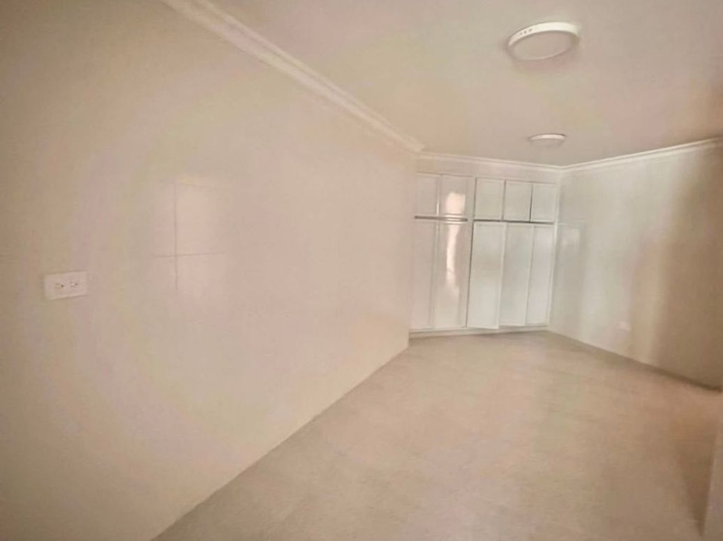 Apartamento de 4 alcobas en venta en Santa Barbara Central, Bogotá, 299 m² · foto 14 de 14