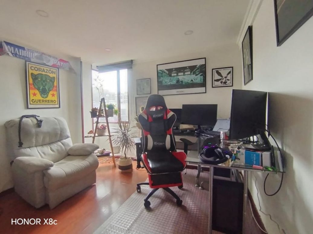 Casa de 4 alcobas en venta en El Contador, Bogotá, 165 m² · foto 15 de 20