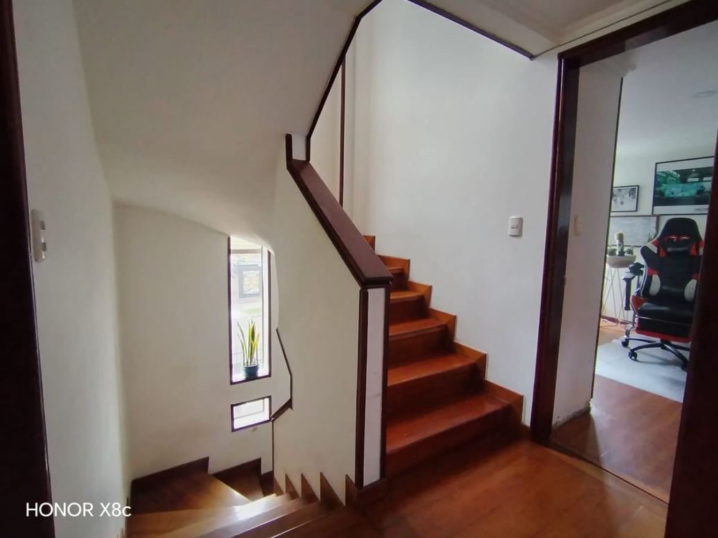 Casa de 4 alcobas en venta en El Contador, Bogotá, 165 m² · foto 8 de 20