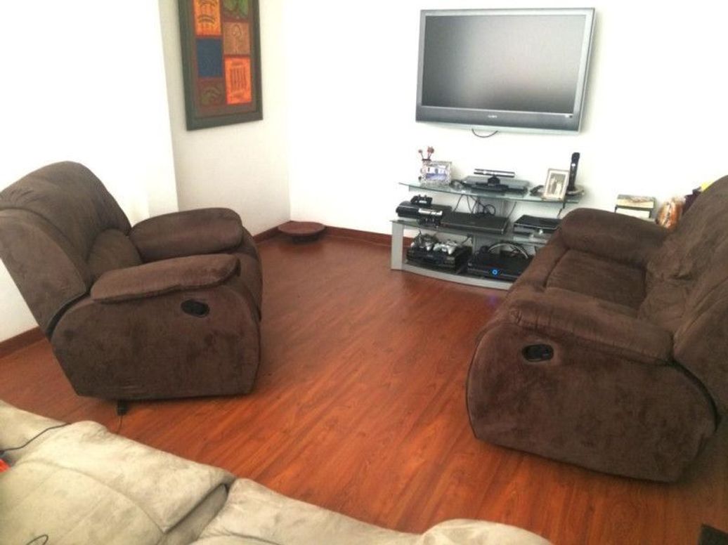 Casa de 4 alcobas en venta en Mónaco, Bogotá, 365 m² · foto 2 de 20