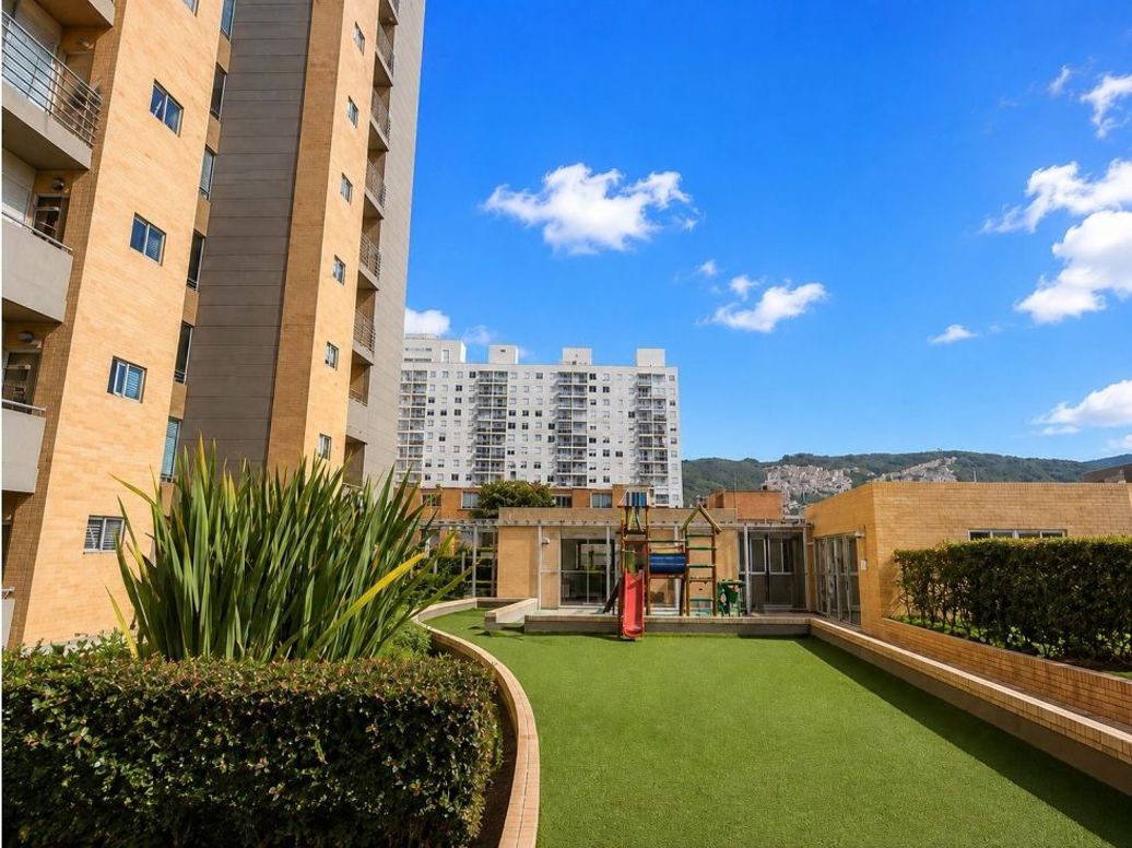Apartamento de 3 alcobas en venta en Pradera Norte, Bogotá, 108 m² · foto 15 de 15