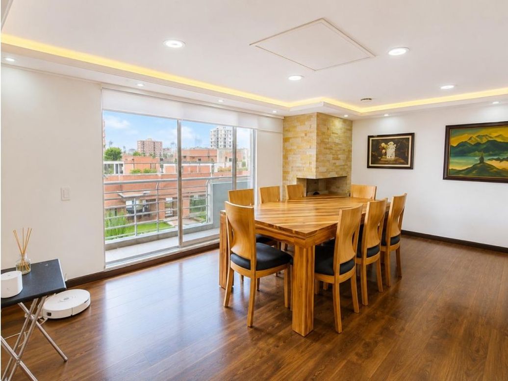 Apartamento de 3 alcobas en venta en Pradera Norte, Bogotá, 108 m² · foto 3 de 15