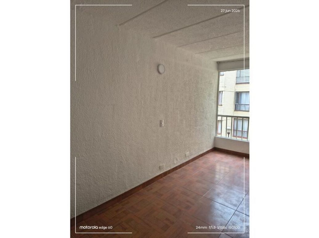 Apartamento de 3 alcobas en venta en Alqueria, Bogotá, 40 m² · foto 3 de 15