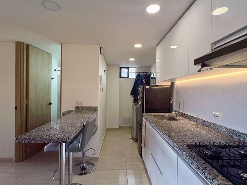 Apartamento de 1 alcoba en venta en Canódromo, Bogotá, 35 m² · foto 8 de 11