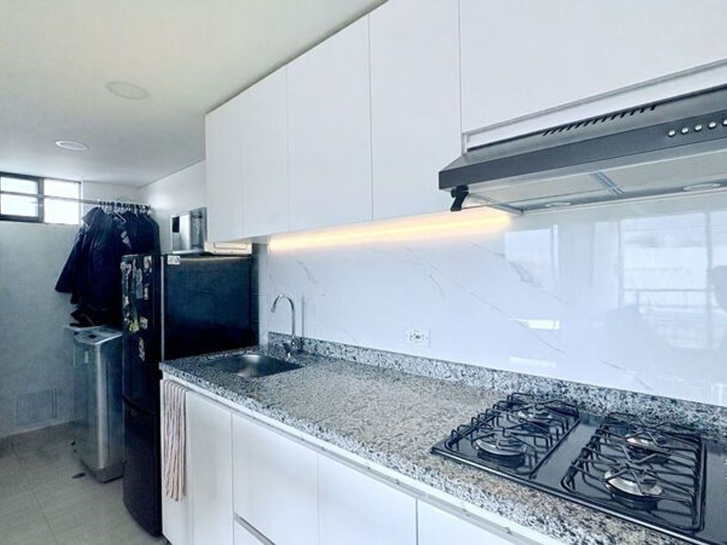 Apartamento de 1 alcoba en venta en Canódromo, Bogotá, 35 m² · foto 6 de 11