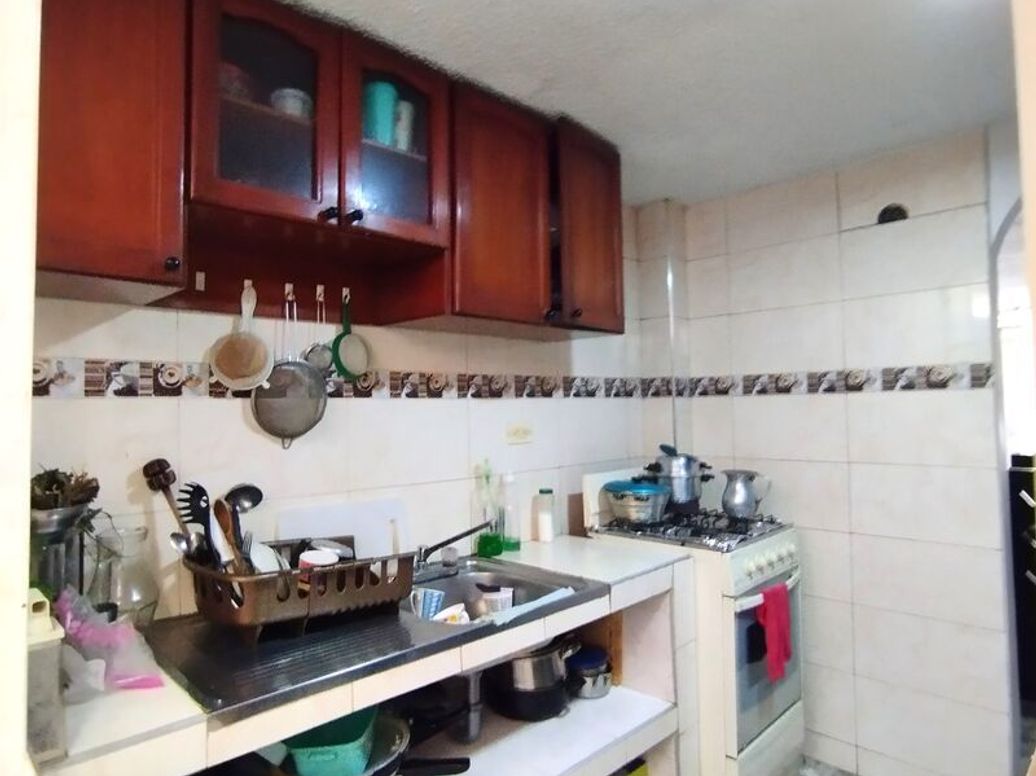 Casa de 4 alcobas en venta en El Porvenir, Bogotá, 75 m² · foto 10 de 11