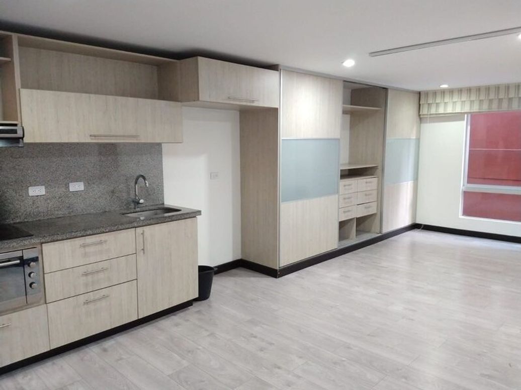 Apartaestudio en venta en Chapinero Central, Bogotá, 35 m² · foto 5 de 16