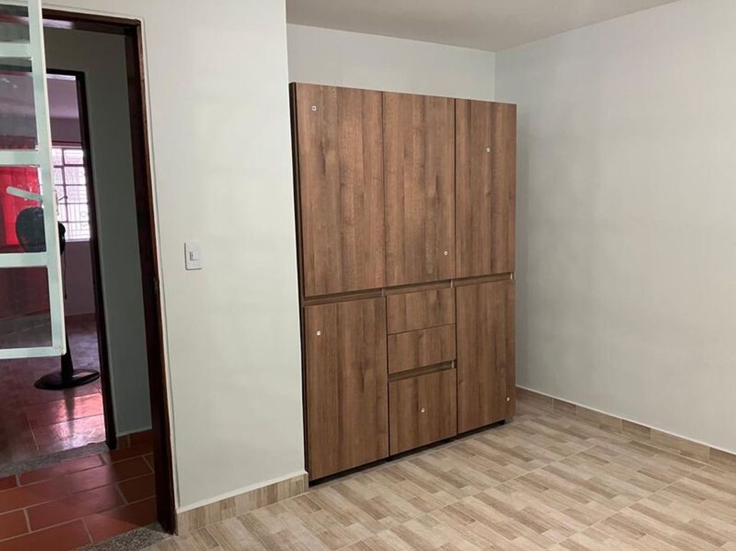 Casa de 3 alcobas en venta en San Jose, Bogotá, 180 m² · foto 10 de 20