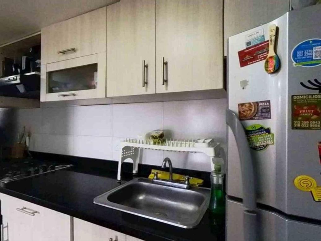 Apartamento de 3 alcobas en venta en Costa Azul, Bogotá, 73 m² · foto 9 de 16