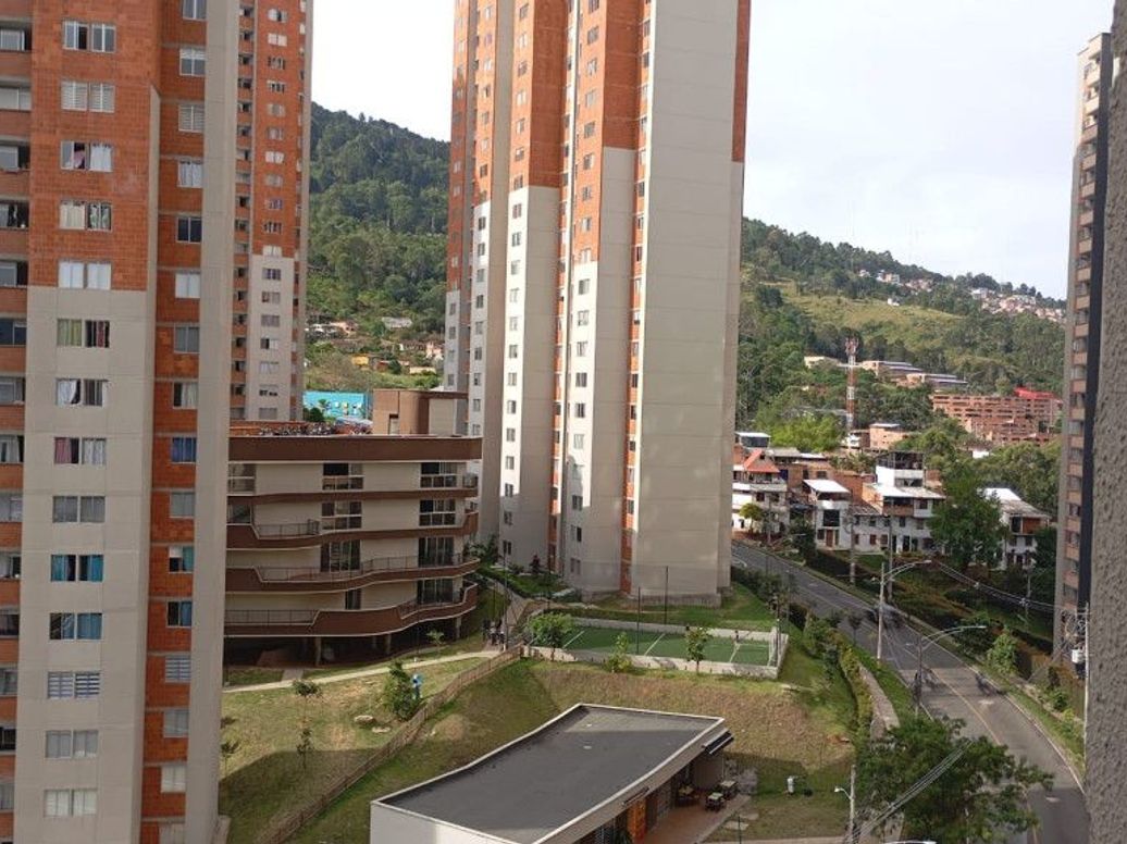 APARTAMENTO EN ARRIENDO en Puertas Del Sol