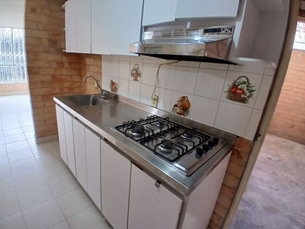 Apartamento de 2 alcobas en venta en Ub. Tintala, Bogotá, 41 m² · foto 6 de 16