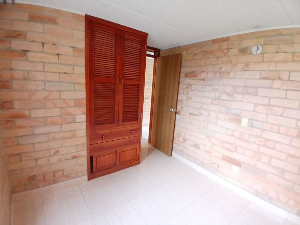 Apartamento de 2 alcobas en venta en Ub. Tintala, Bogotá, 41 m² · foto 10 de 16