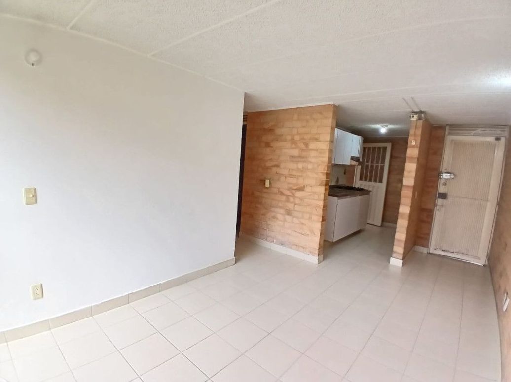 Apartamento de 2 alcobas en venta en Ub. Tintala, Bogotá, 41 m² · foto 3 de 16