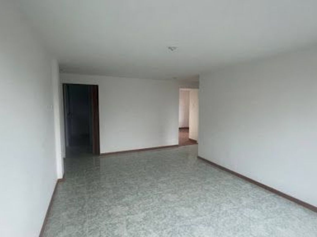 Apartamento de 3 alcobas en venta en Galerías, Bogotá, 75 m² · foto 3 de 13