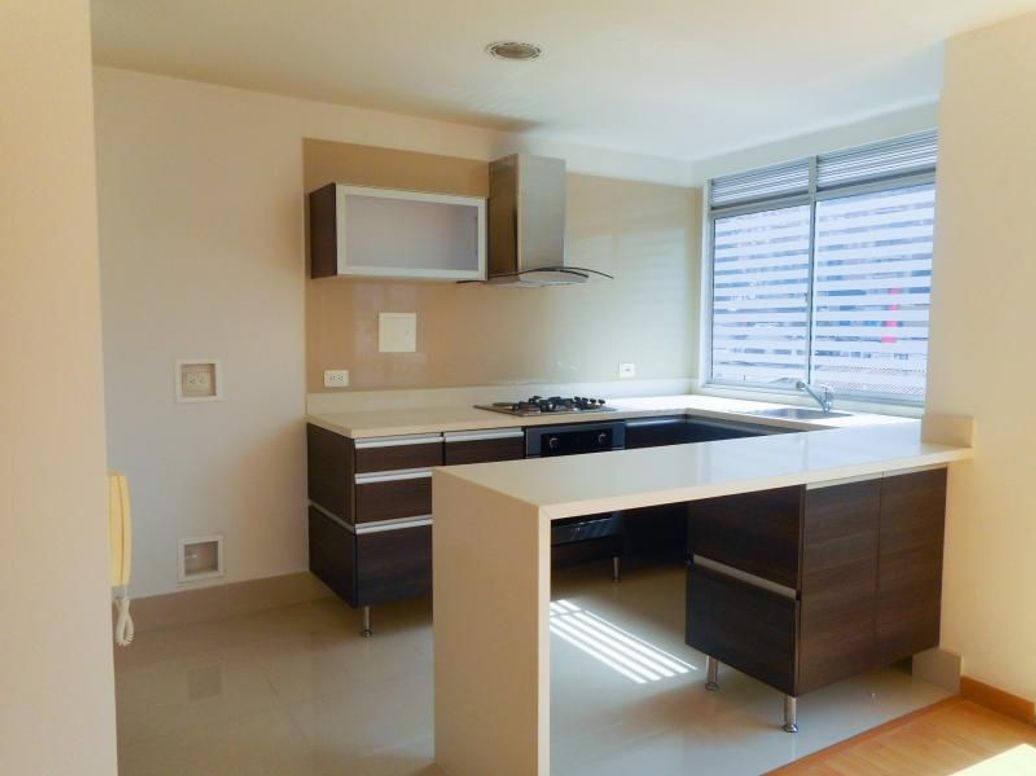 Apartamento de 2 alcobas en arriendo en Santa Barbara Oriental, Bogotá, 83 m² · foto 4 de 12