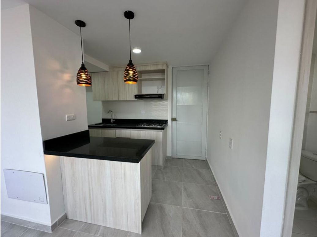 Arriendo apartamento en bello en Urbanizacion Palmar De Serramonte