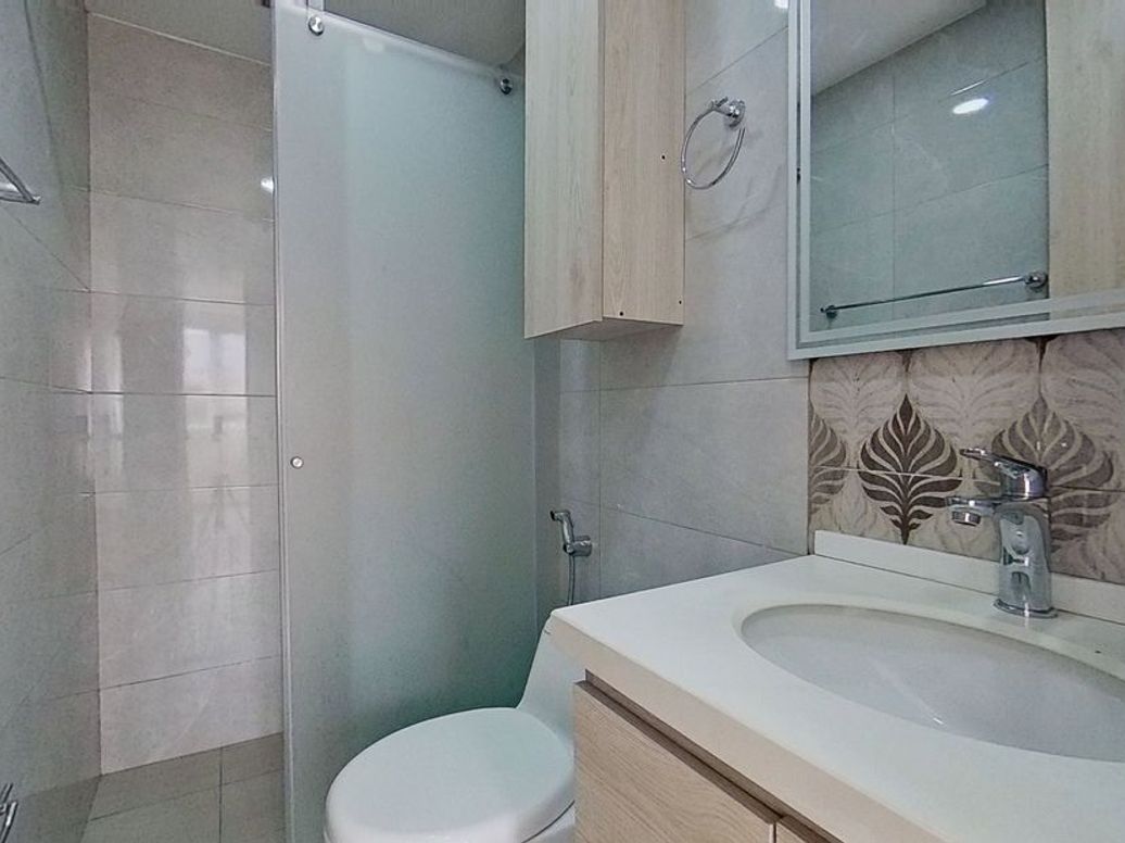 Apartamento de 2 alcobas en venta en Ub. Castilla Real, Bogotá, 37 m² · foto 4 de 17