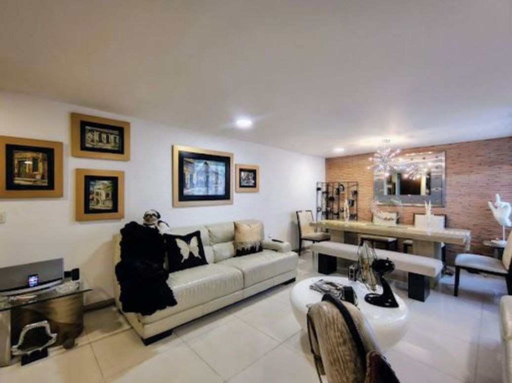 Apartamento de 2 alcobas en venta en Prado Pinzón, Bogotá, 69 m² · foto 4 de 20