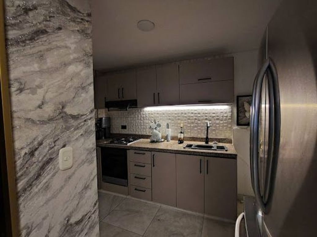 Apartamento de 2 alcobas en venta en Prado Pinzón, Bogotá, 69 m² · foto 10 de 20