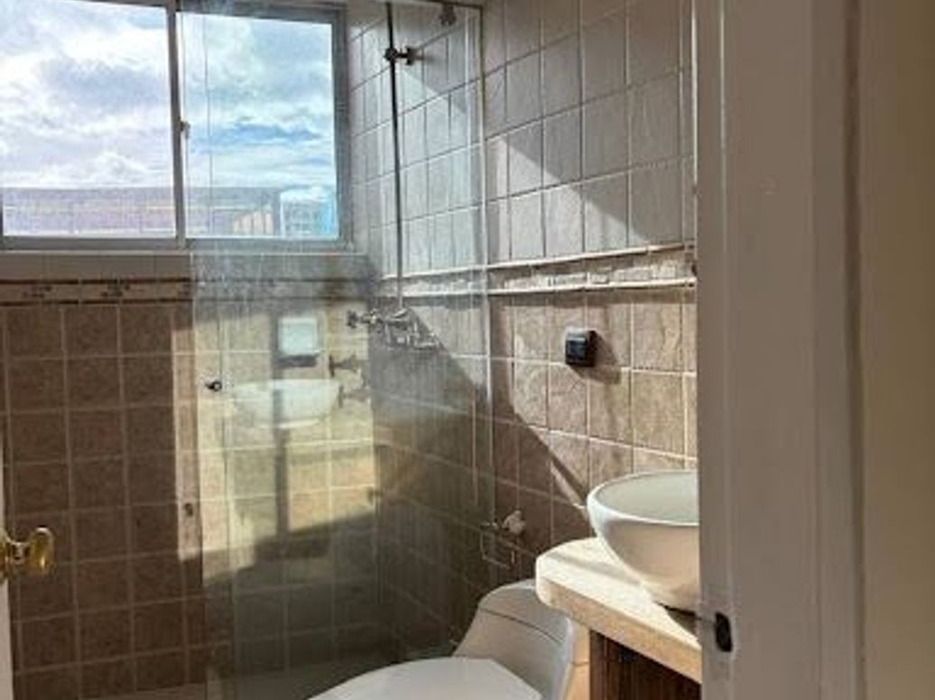 Apartaestudio en venta en Las Aguas, Bogotá, 48 m² · foto 14 de 20