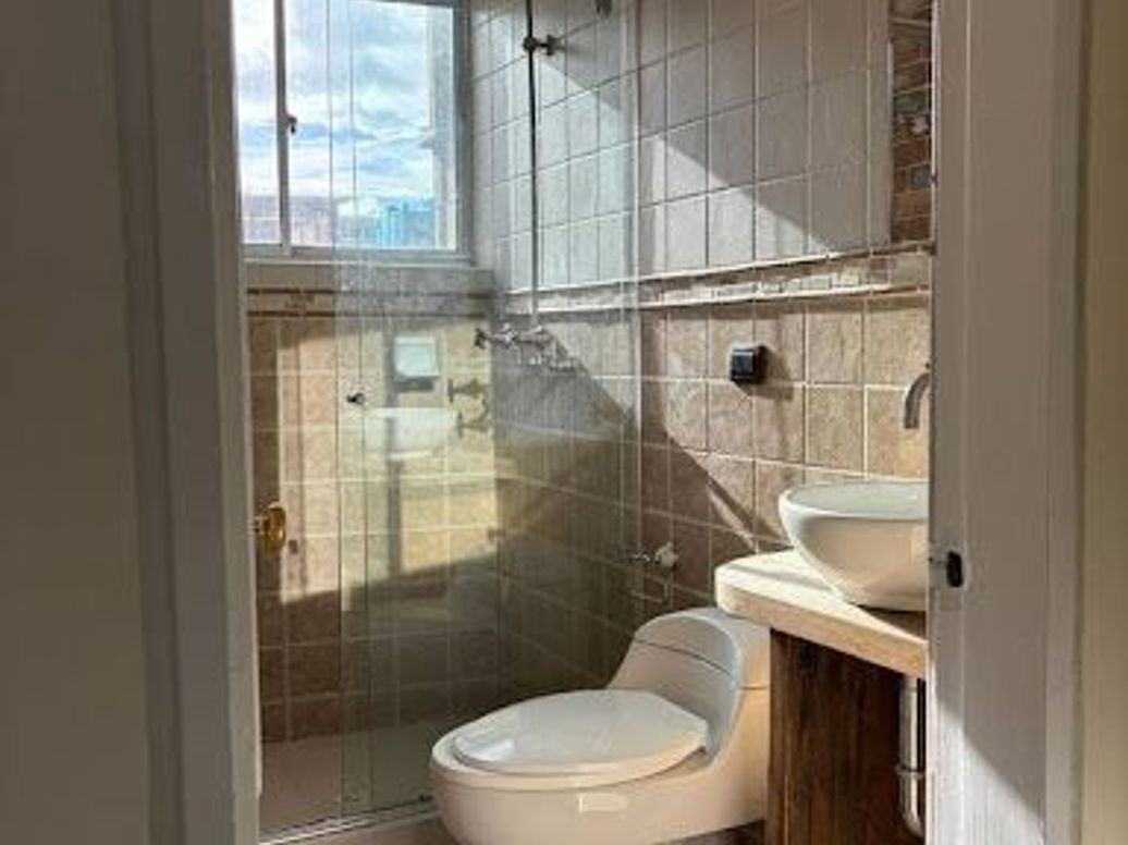 Apartaestudio en venta en Las Aguas, Bogotá, 48 m² · foto 15 de 20