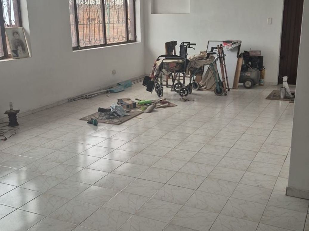 Casa de 9 alcobas en venta en Estrella Del Norte, Bogotá, 570 m² · foto 16 de 20