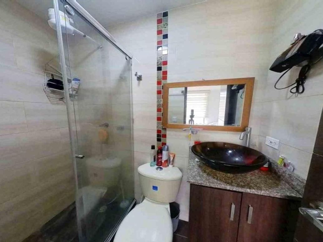Apartamento de 3 alcobas en venta en La Granja, Bogotá, 73 m² · foto 11 de 15