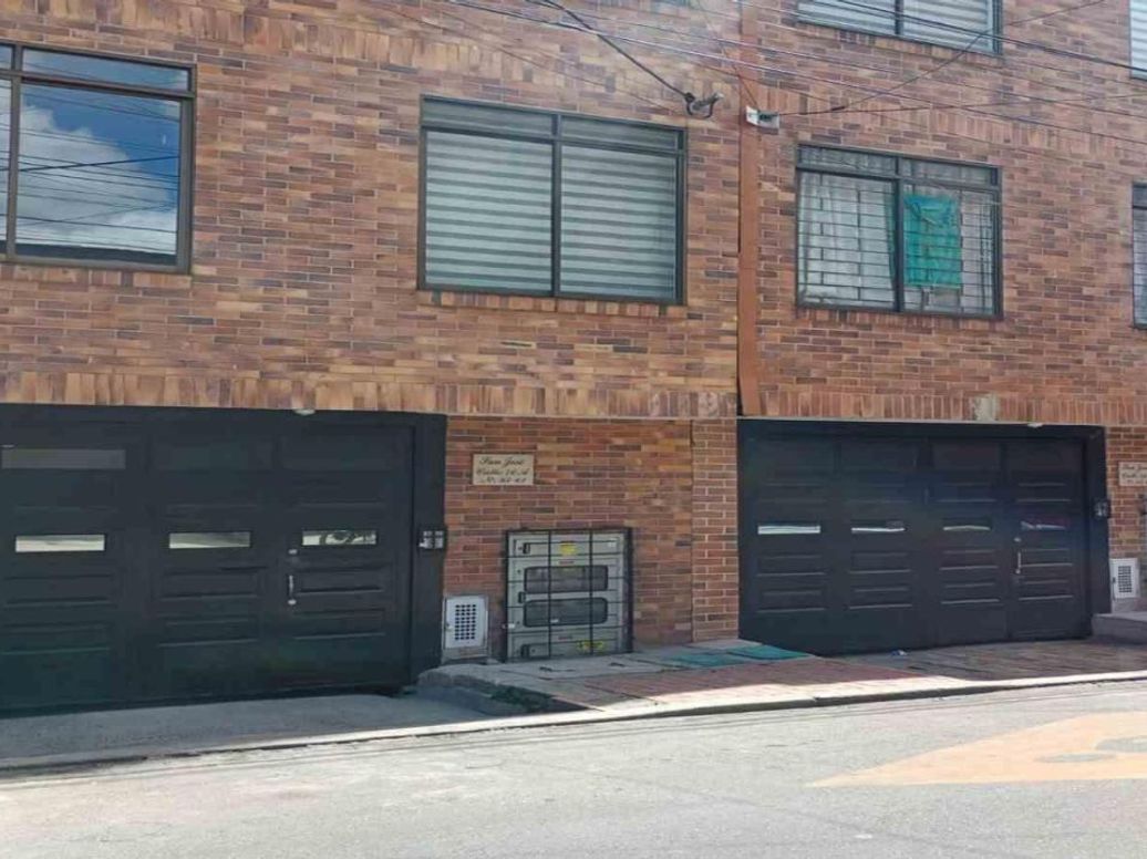 Apartamento de 3 alcobas en venta en La Granja, Bogotá, 73 m² · foto 13 de 15
