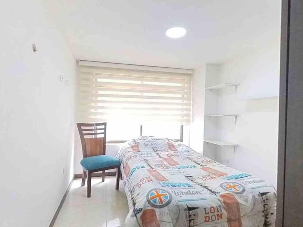 Apartamento de 3 alcobas en venta en La Granja, Bogotá, 73 m² · foto 4 de 15