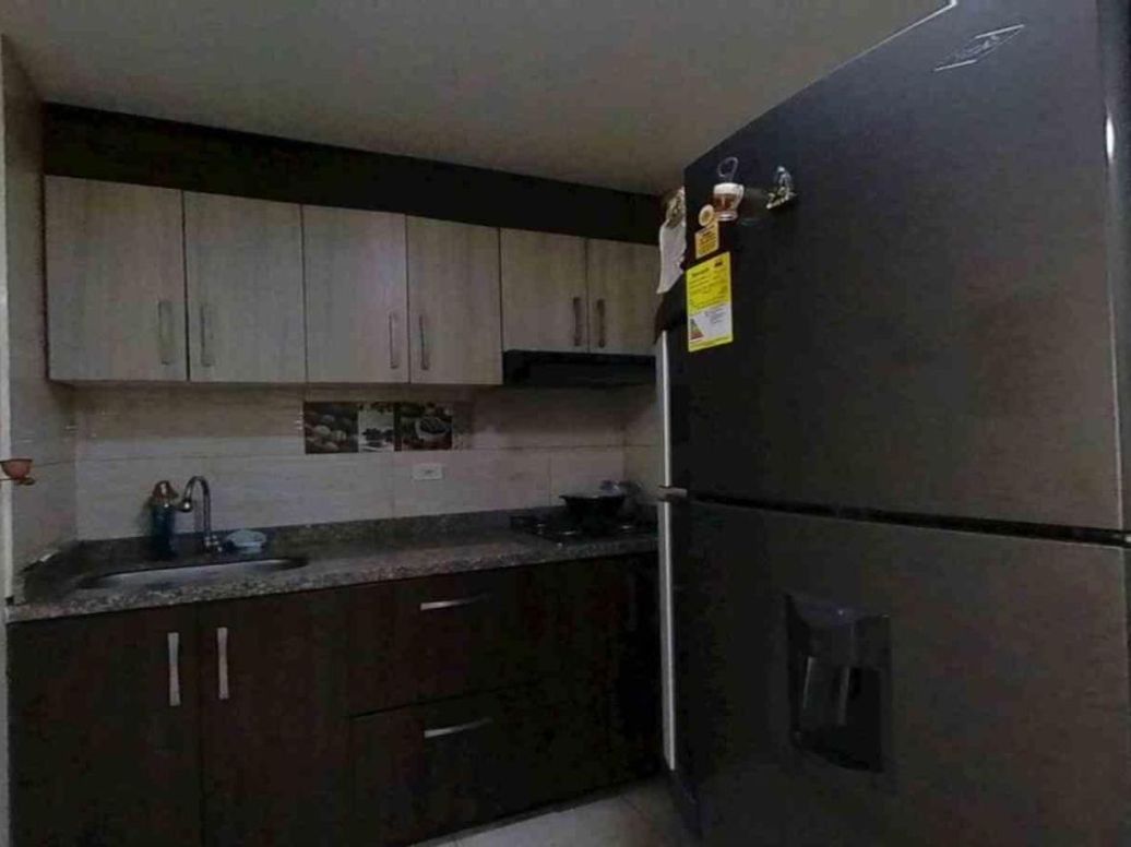 Apartamento de 3 alcobas en venta en La Granja, Bogotá, 73 m² · foto 8 de 15