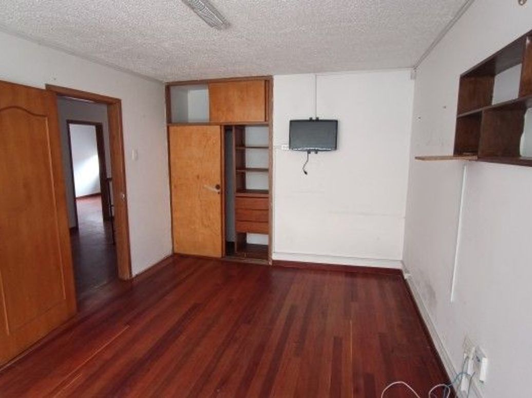 Casa de 6 alcobas en venta en Acevedo Tejada, Bogotá, 234 m² · foto 11 de 20