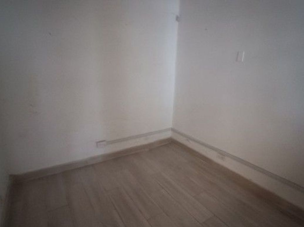 Casa de 6 alcobas en venta en Acevedo Tejada, Bogotá, 234 m² · foto 19 de 20
