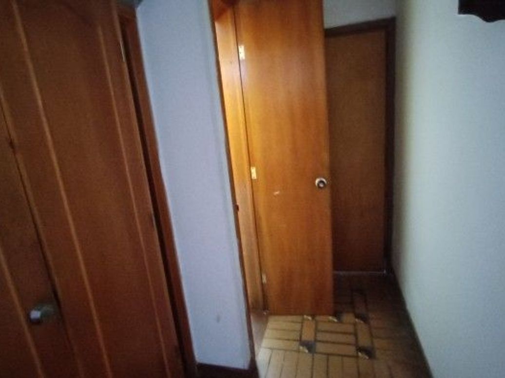 Casa de 6 alcobas en venta en Acevedo Tejada, Bogotá, 234 m² · foto 5 de 20