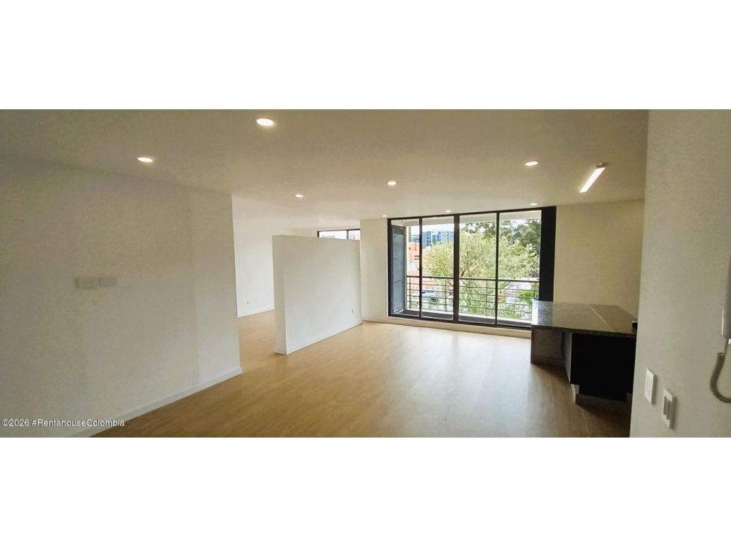 Apartamento de 1 alcoba en venta en Alhambra, Bogotá, 65 m² · foto 4 de 20