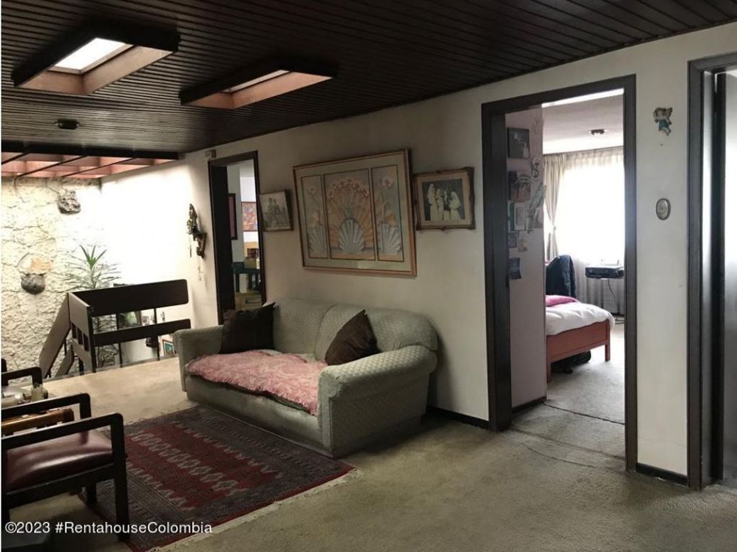 Casa de 4 alcobas en venta en Lago Gaitan, Bogotá, 480 m² · foto 12 de 20