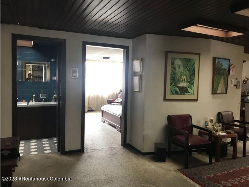 Casa de 4 alcobas en venta en Lago Gaitan, Bogotá, 480 m² · foto 13 de 20