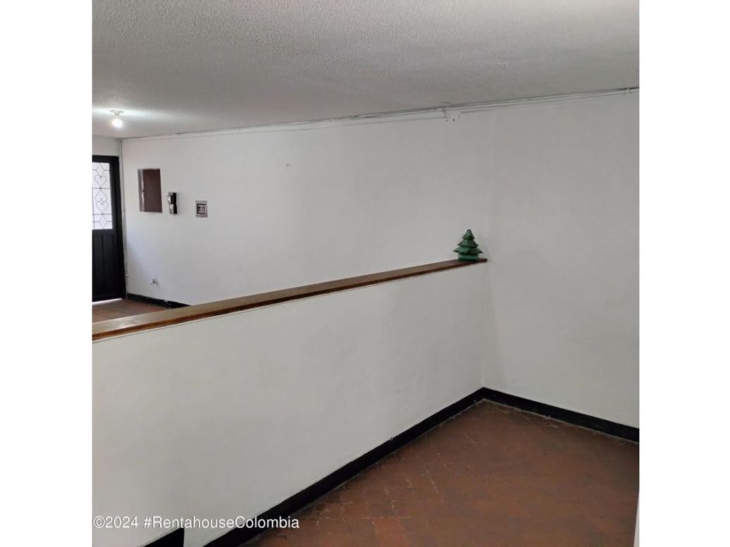 Casa de 5 alcobas en venta en Salitre Greco, Bogotá, 300 m² · foto 11 de 20