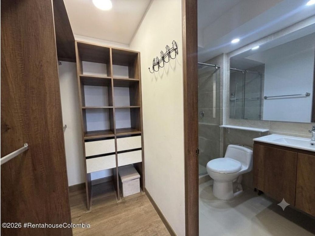 Apartamento de 2 alcobas en venta en Lagos De Torca, Bogotá, 72 m² · foto 12 de 20