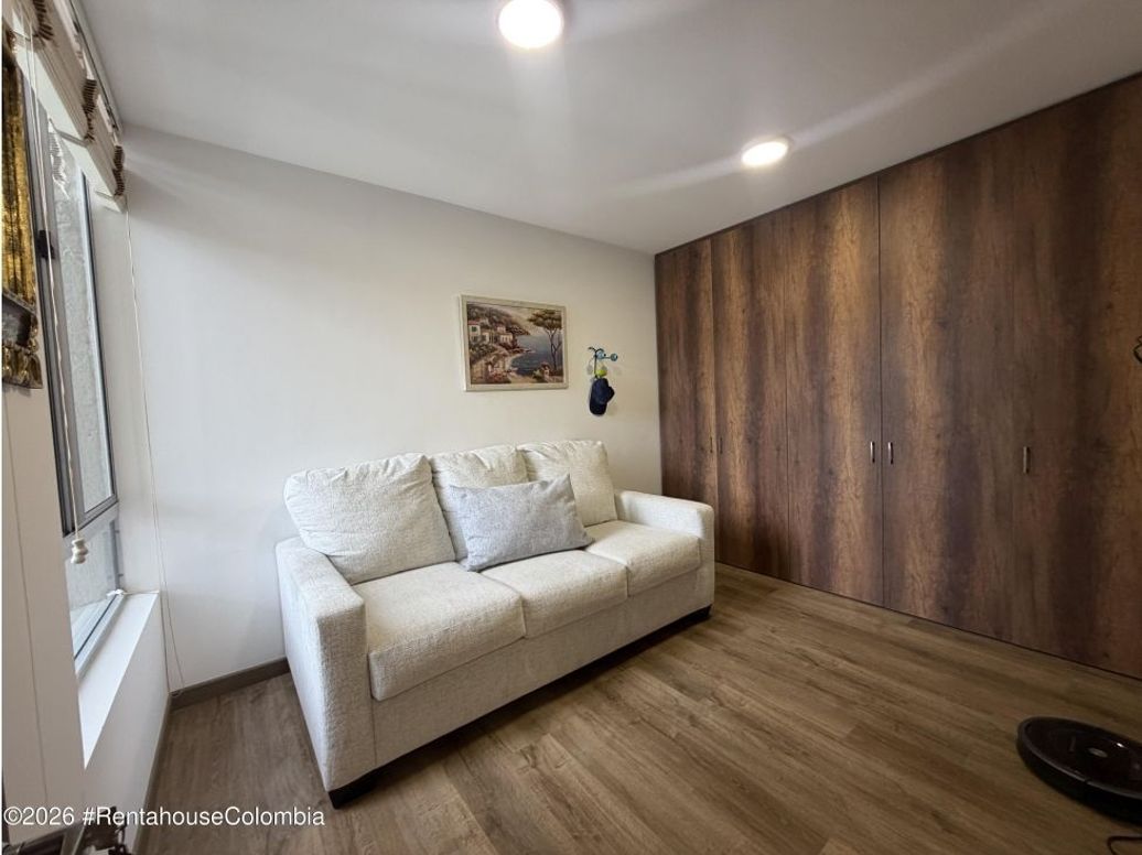 Apartamento de 2 alcobas en venta en Lagos De Torca, Bogotá, 72 m² · foto 13 de 20