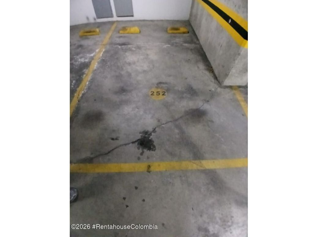 Apartamento de 2 alcobas en venta en Cedritos, Bogotá, 75 m² · foto 18 de 18