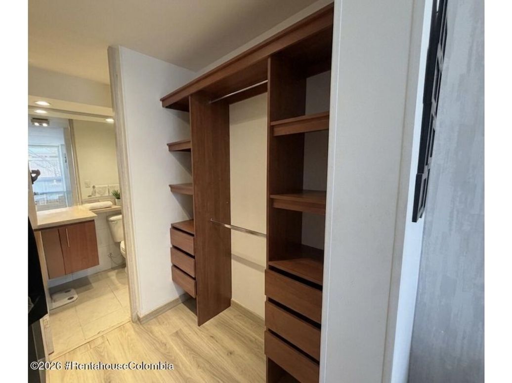 Apartamento de 2 alcobas en venta en Cedritos, Bogotá, 75 m² · foto 14 de 18