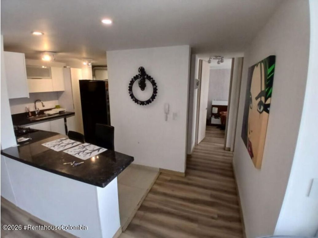 Apartamento de 2 alcobas en venta en Cedritos, Bogotá, 75 m² · foto 7 de 18