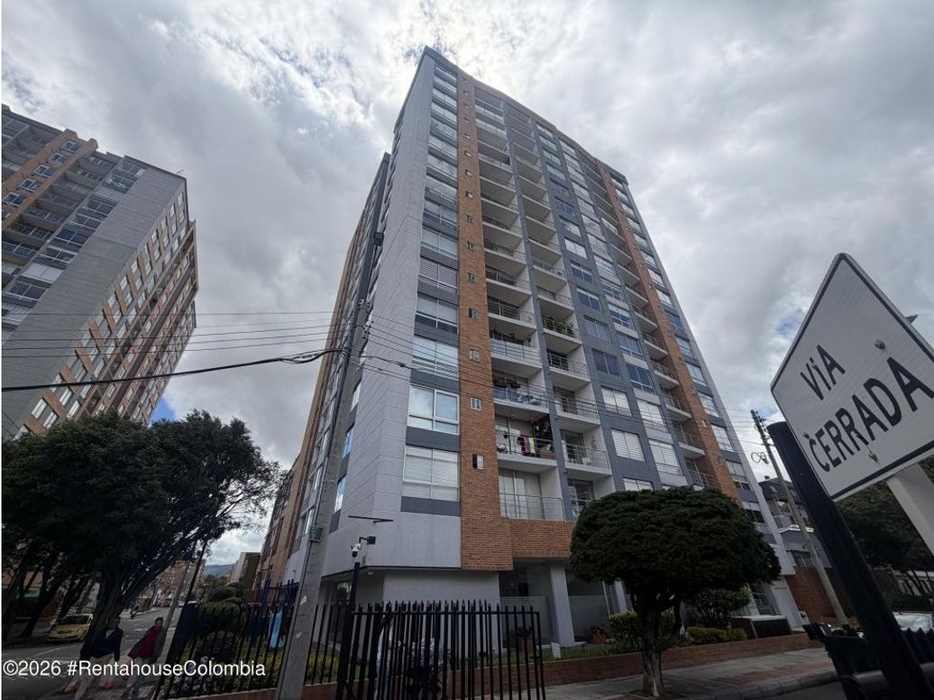 Apartamento de 2 alcobas en venta en Cedritos, Bogotá, 75 m² · foto 15 de 18
