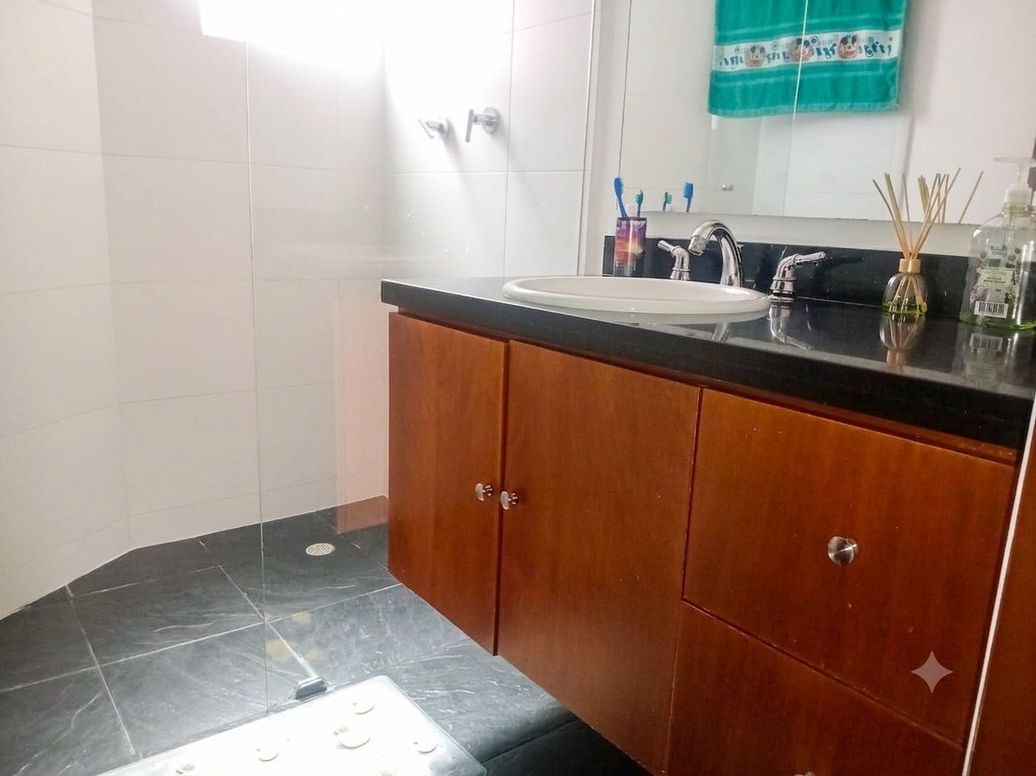 Apartamento de 3 alcobas en venta en Bella Suiza, Bogotá, 115 m² · foto 12 de 15