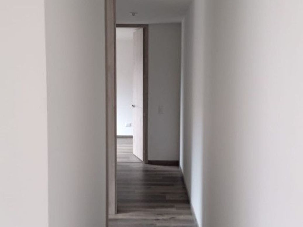 Apartamento de 2 alcobas en venta en El Rolin, Bogotá, 58 m² · foto 15 de 20