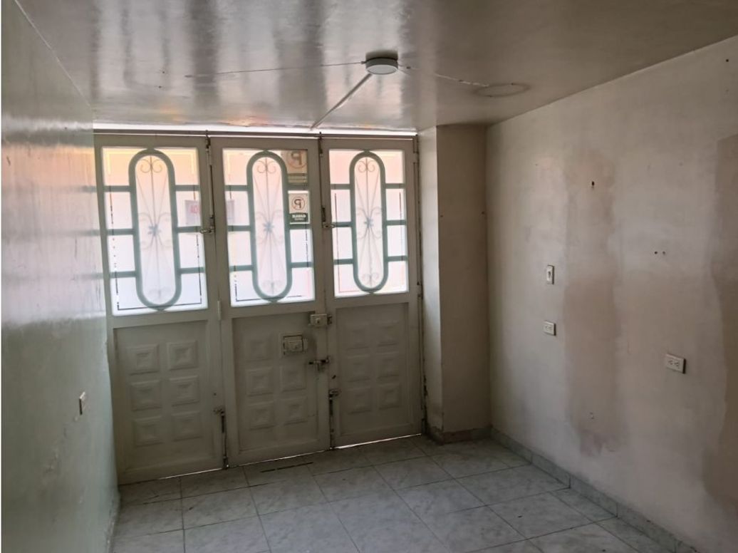 Casa de 6 alcobas en venta en Rionegro, Bogotá, 106 m² · foto 9 de 12